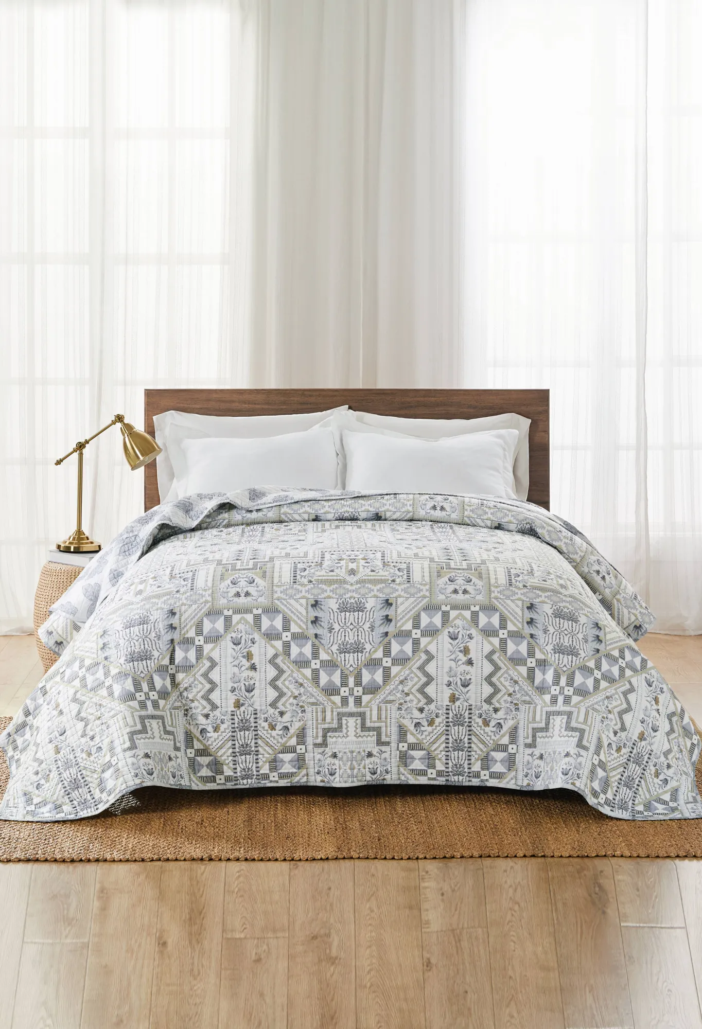 Clearance Santa Fe Reversible Quilt King Women Bedding