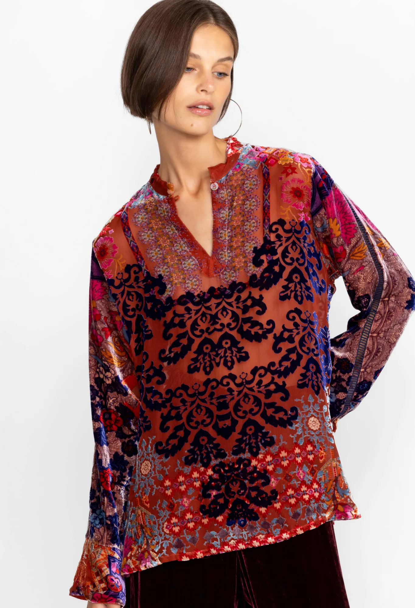 Cheap Syriah Burnout Enta Blouse Women Tops