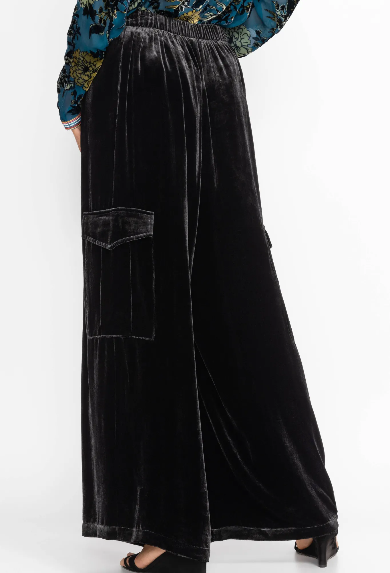 Discount Zatima Silk Cargo Pant Women Bottoms